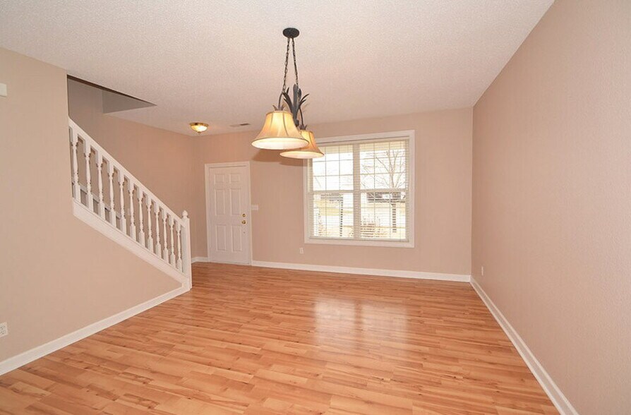 Building Photo - 19334 Sandbar Dr