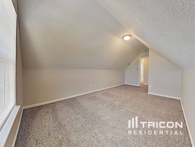 Building Photo - 2744 Lullwater Ln