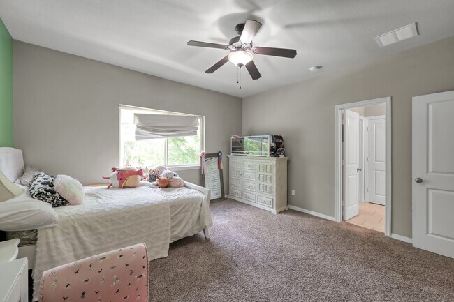 Building Photo - 409 Ridge Lake Scenic Dr