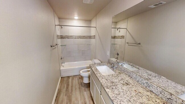 Building Photo - 130 Wind Ridge Dr
