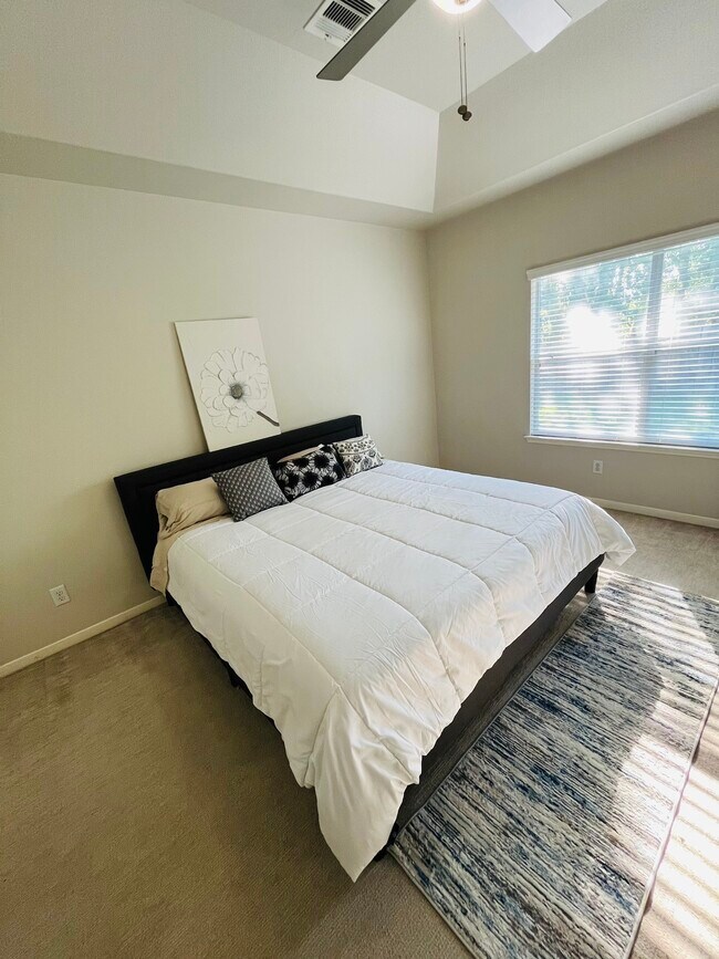 Building Photo - 21830 Alta Peak Way