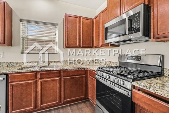 Building Photo - 5128 Rapahoe Trail