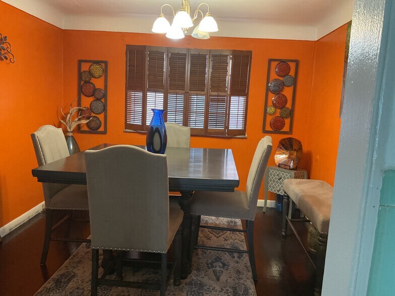 Building Photo - 7243 Dartmouth Ave