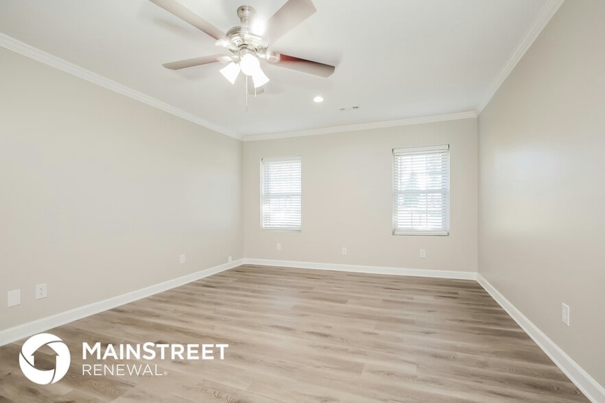 Building Photo - 1036 Dogwood Dr