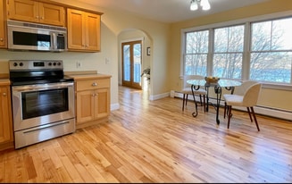 Building Photo - 147 Cleaves St