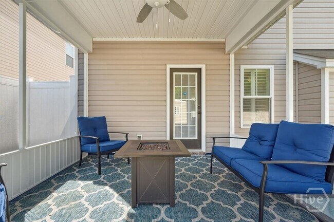 Building Photo - 3 Swallow Tail Cir