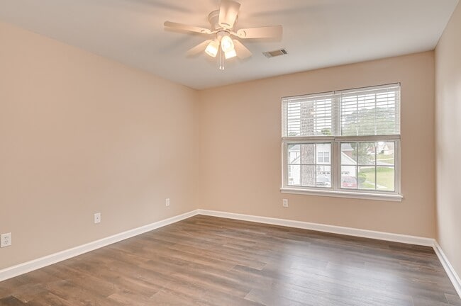 Building Photo - 4111 Eagle Nest Dr