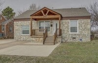 Building Photo - 2901 NW 43rd St