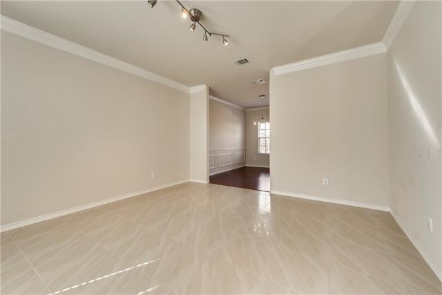 Building Photo - 9655 Aristocrat Ln