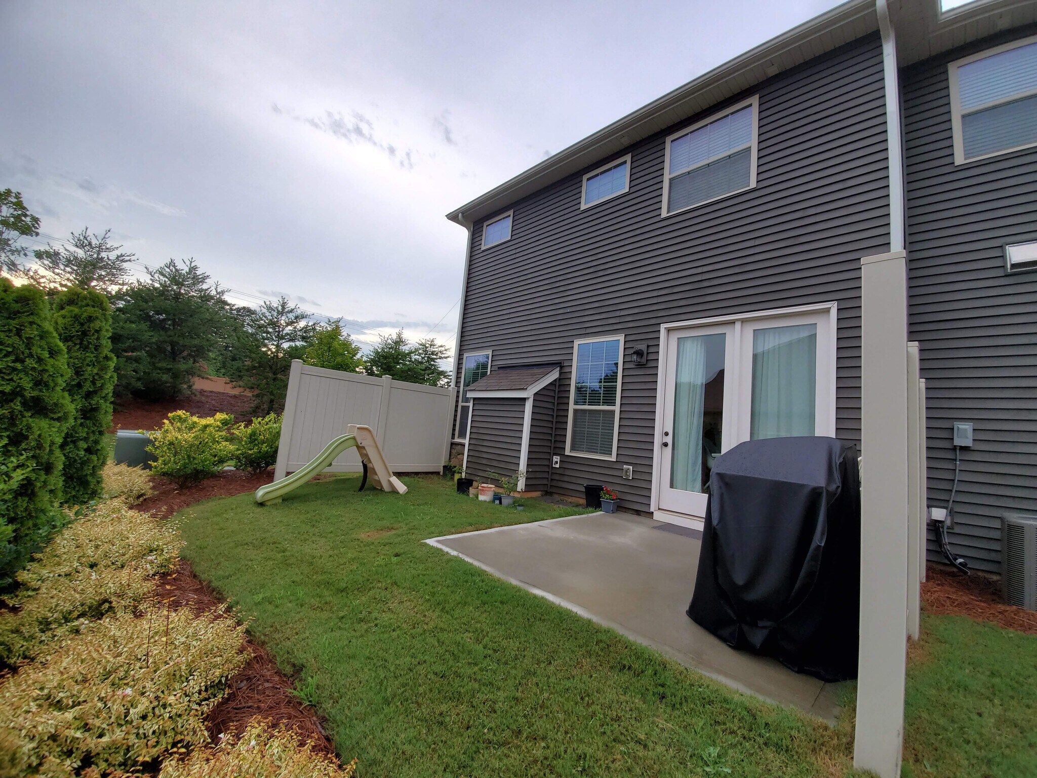 Building Photo - 808 Ayrshire Ave