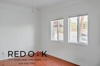 Building Photo - 456-460 Cowles