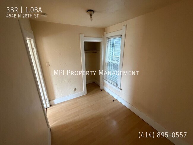 Building Photo - 454B N 28TH ST-