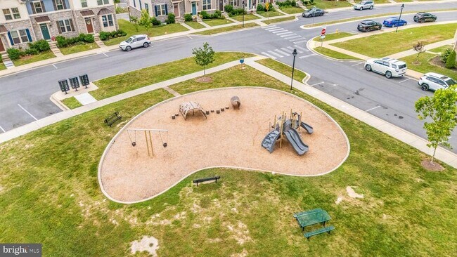 Building Photo - 6110 Stonecat Ct
