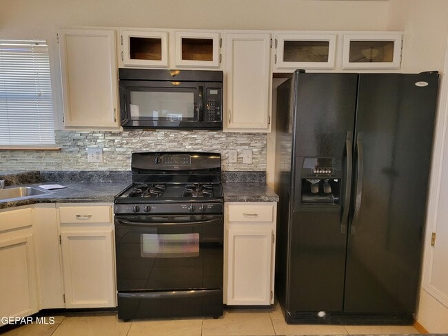 Building Photo - 6920 Imperial Ridge Dr