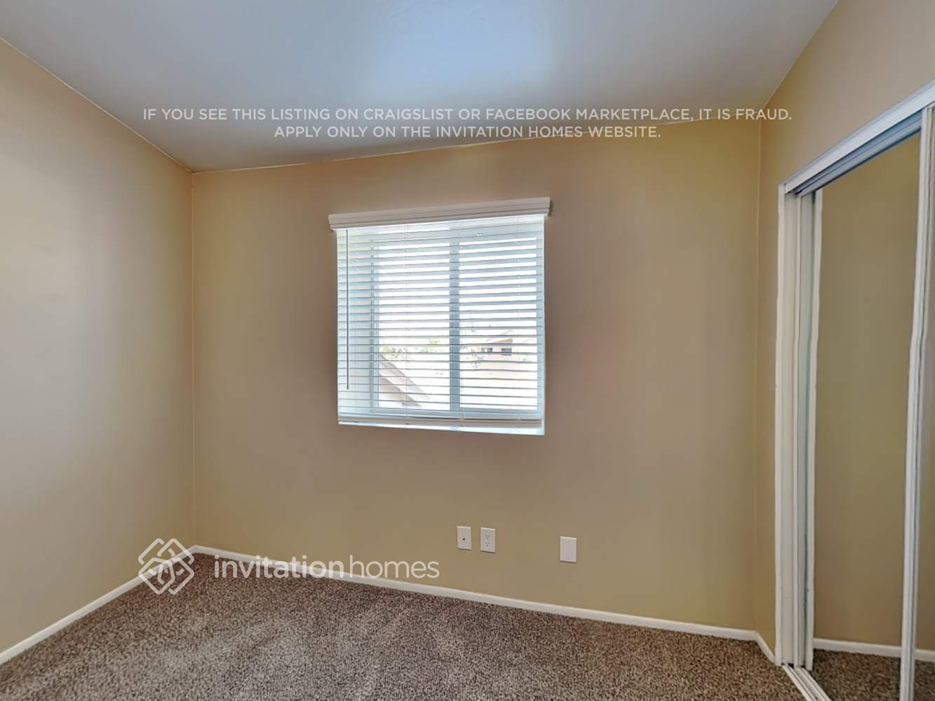 Building Photo - 9305 E Adobe Rd