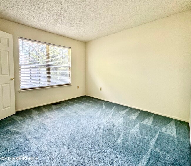 Building Photo - 3 Longbrook Ln