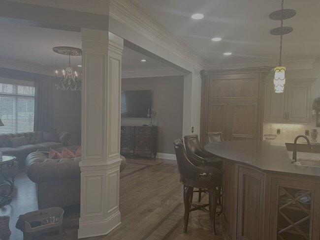 Building Photo - 9020 Whisperinghill Dr