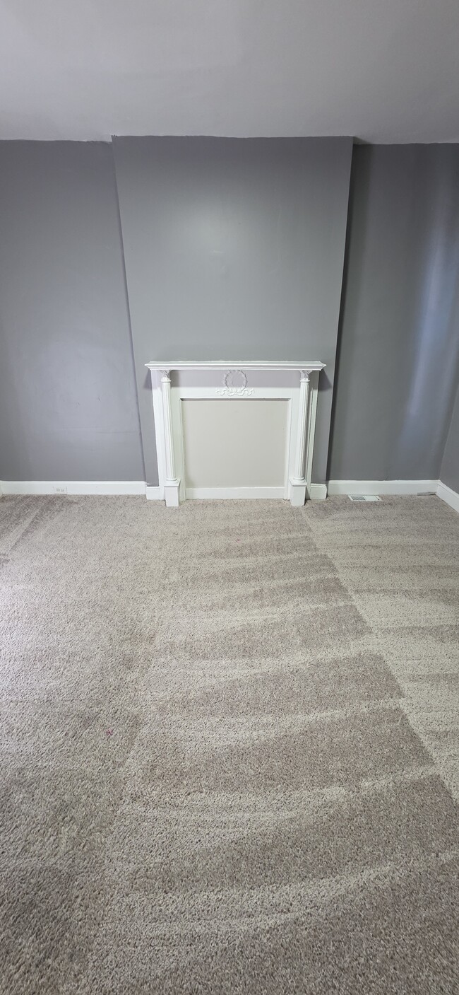 Building Photo - 2707 Presbury St