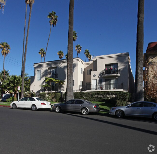 Building Photo - 1970 Rodney Dr