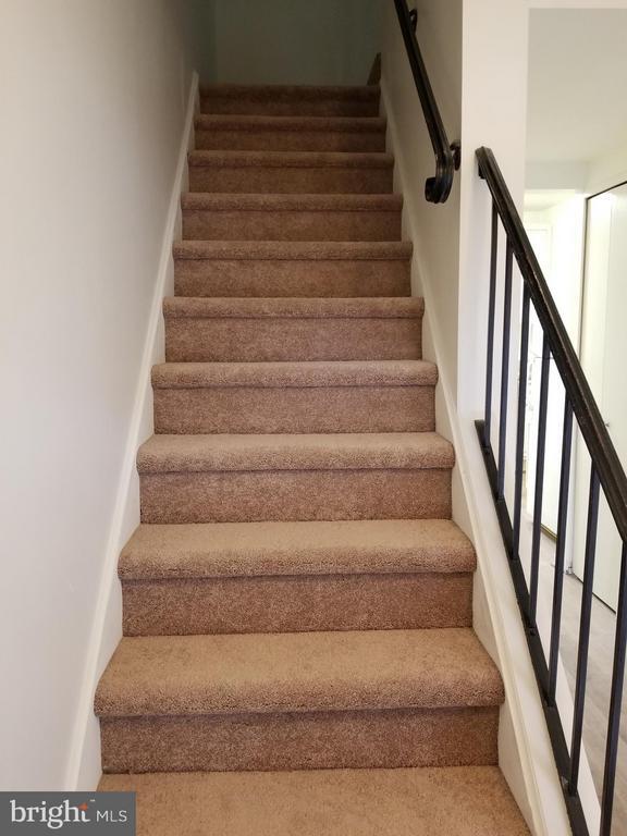 Building Photo - 8414 Red Ash Ct