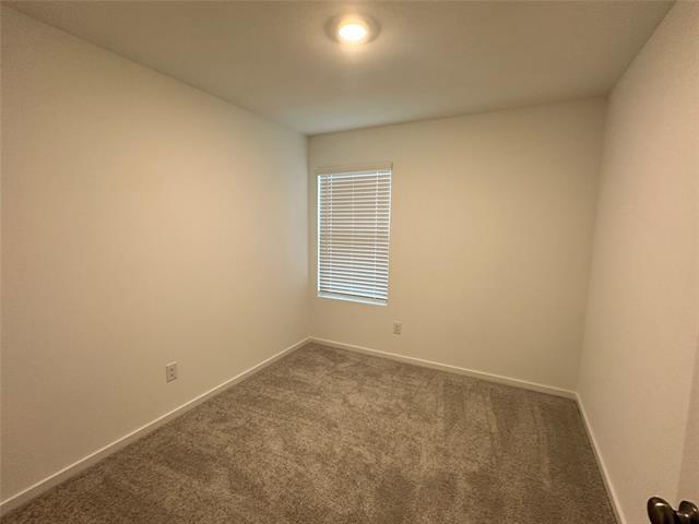 Building Photo - 925 Sandhill Crane Ln