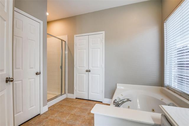 Building Photo - 2789 Coyote Trail