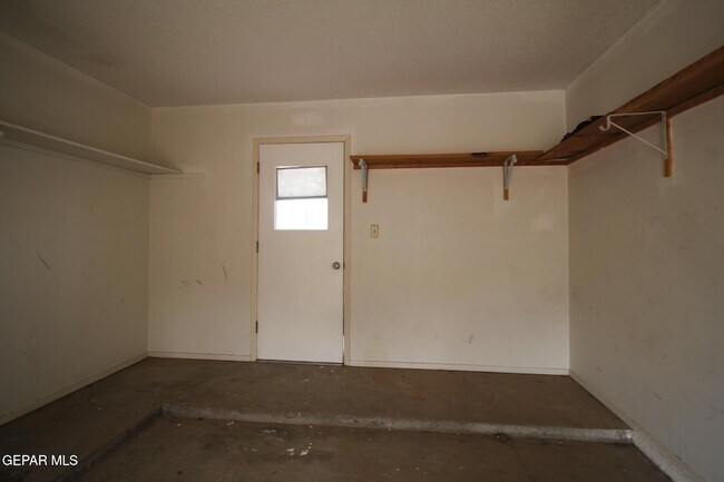 Building Photo - 3406 Moonlight Ave