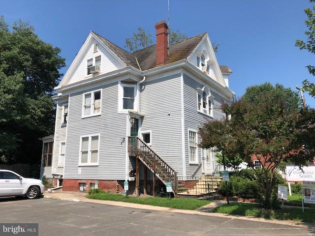 Building Photo - 1122 Caroline St