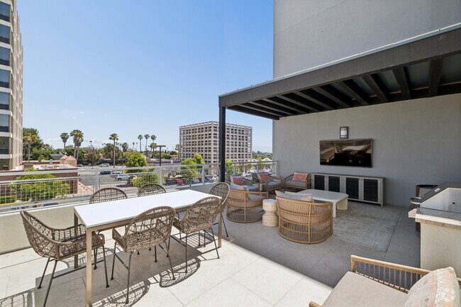 Outdoor Community Dining Area - Terrasini Apartments, a 62+ Community