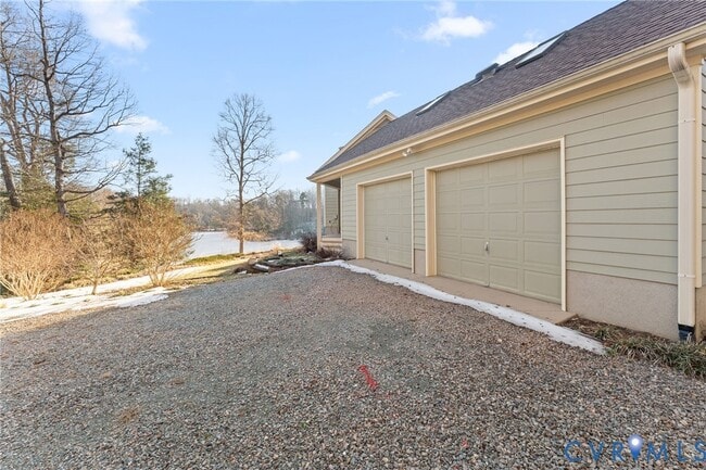 Building Photo - 3535 Meadow Rd