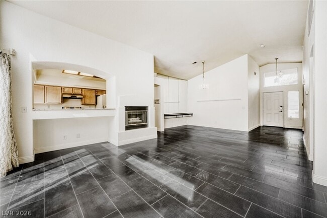 Building Photo - 8533 Sierra Cima Ln