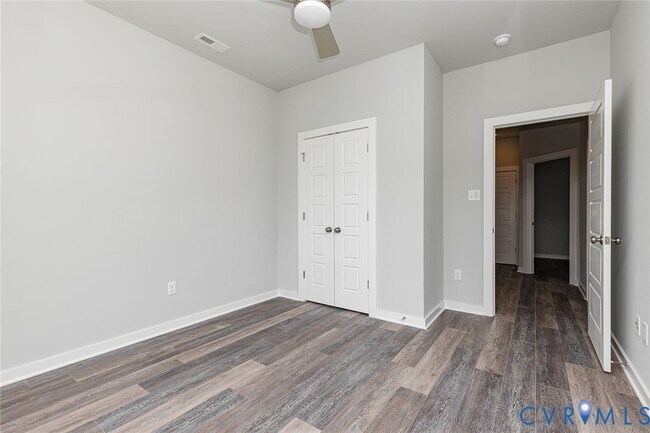 Building Photo - 1529 Porter St