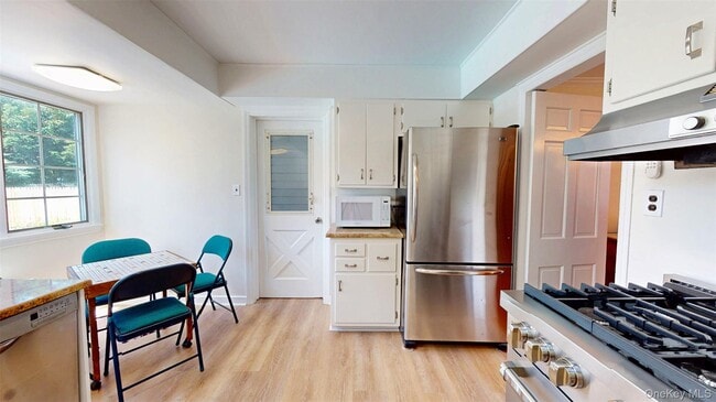 Building Photo - 32 Biltmore Ave