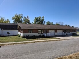 Building Photo - 305 8th St