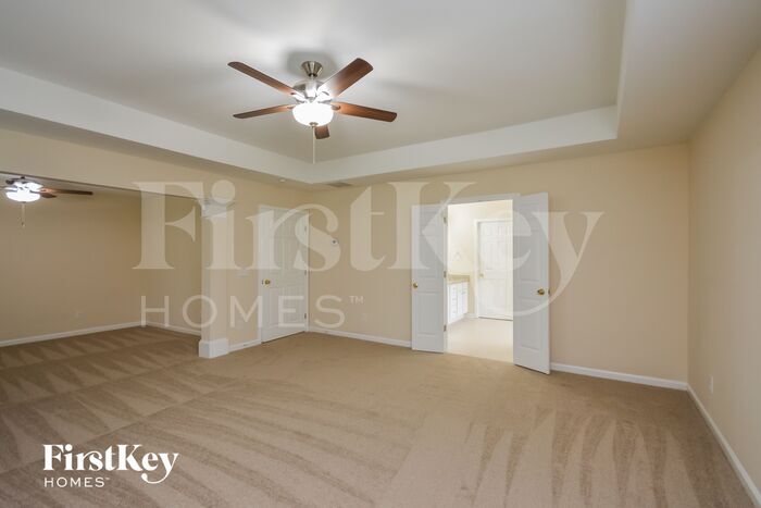 Building Photo - 30 Wellstone Pl