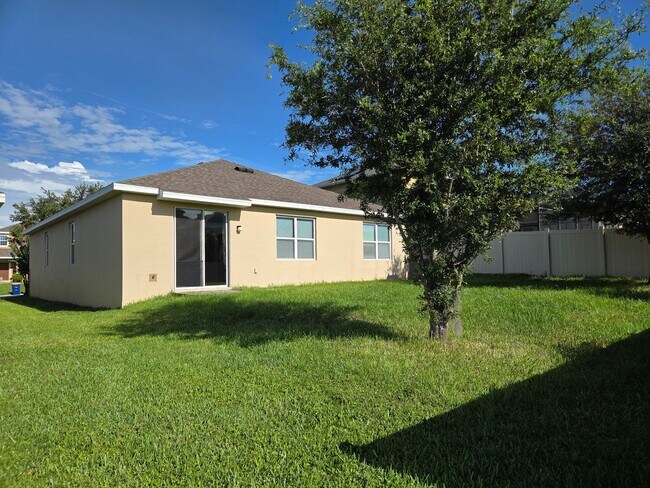 Building Photo - 4/2 in Ardmore Reserve