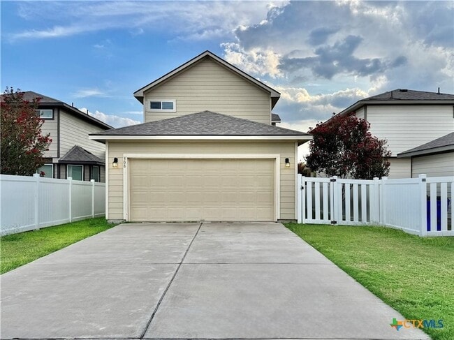 Building Photo - 308 Craters of the Moon Blvd