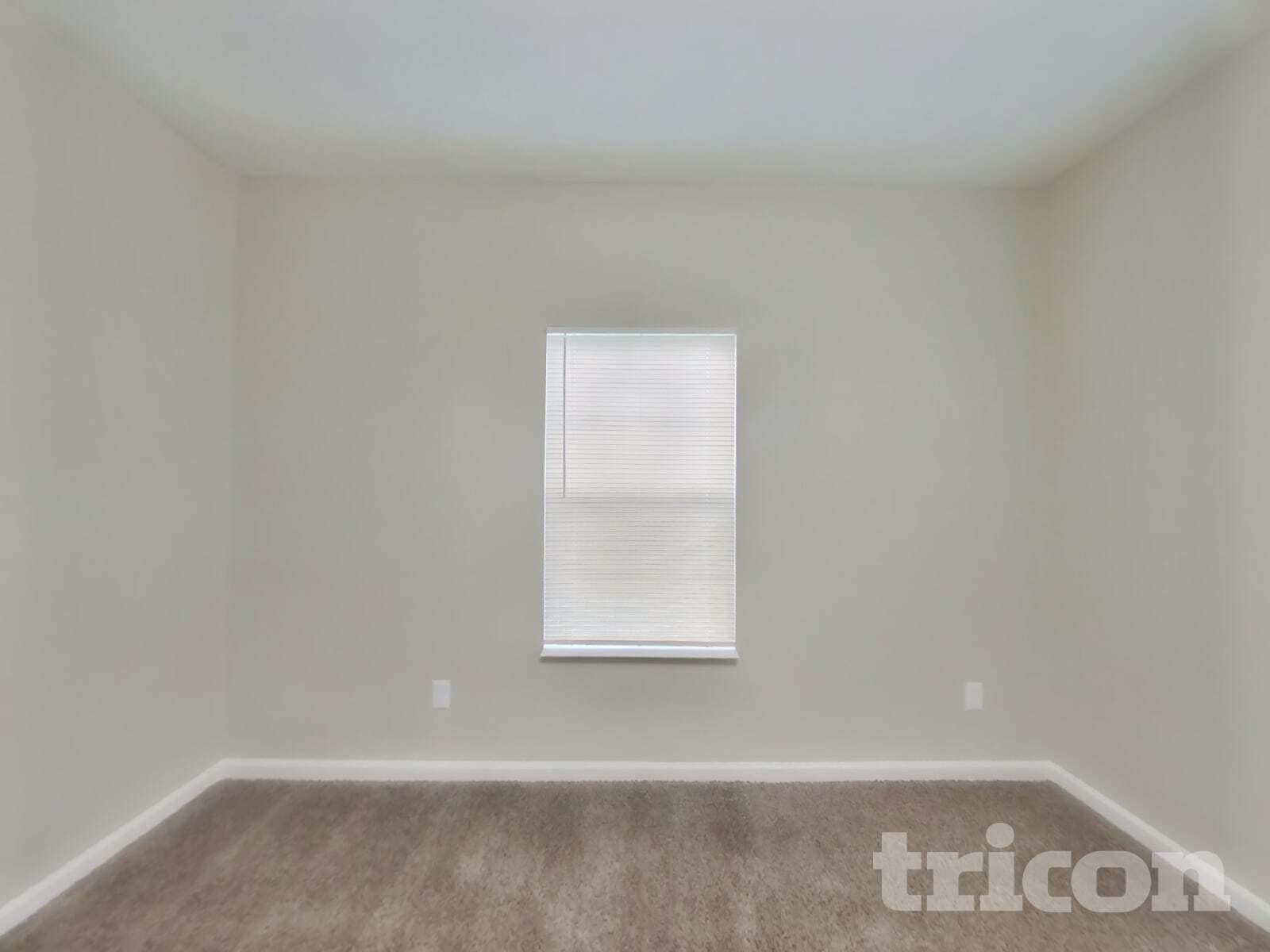 Building Photo - 2252 Silver Spoon Dr
