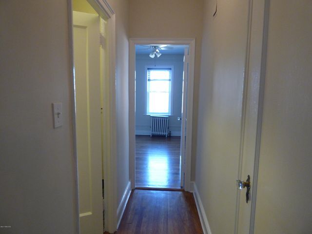 Hallway - 271 Greenwich Ave