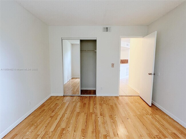 Building Photo - 9055 Wiles Rd