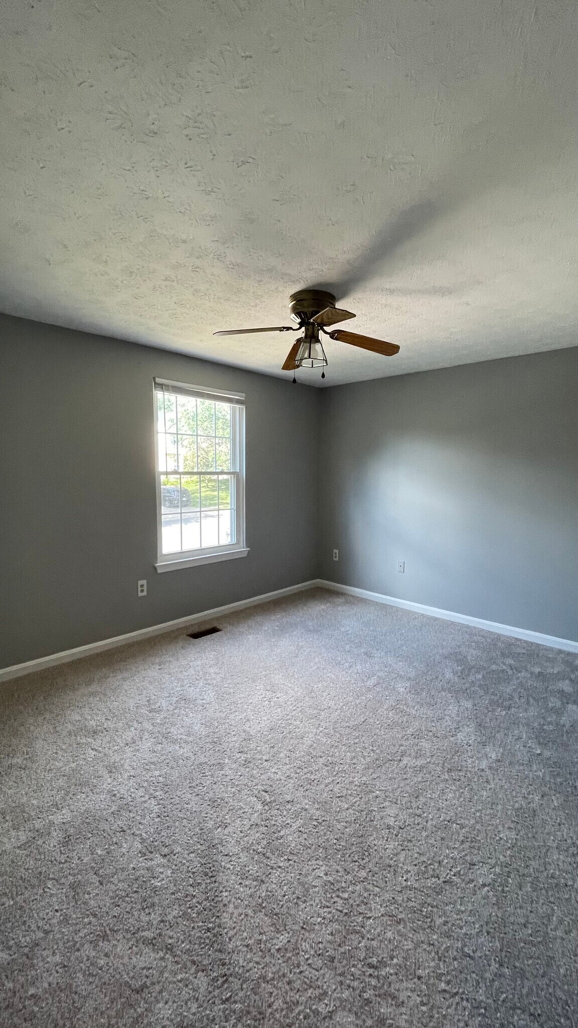 Building Photo - 8559 Wheatfield Way