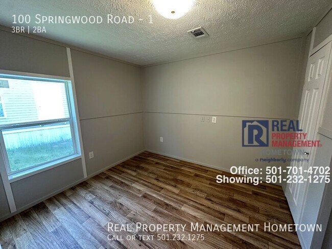 Building Photo - 100 Springwood Rd
