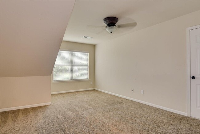 Building Photo - 2417 Sunflower Dr