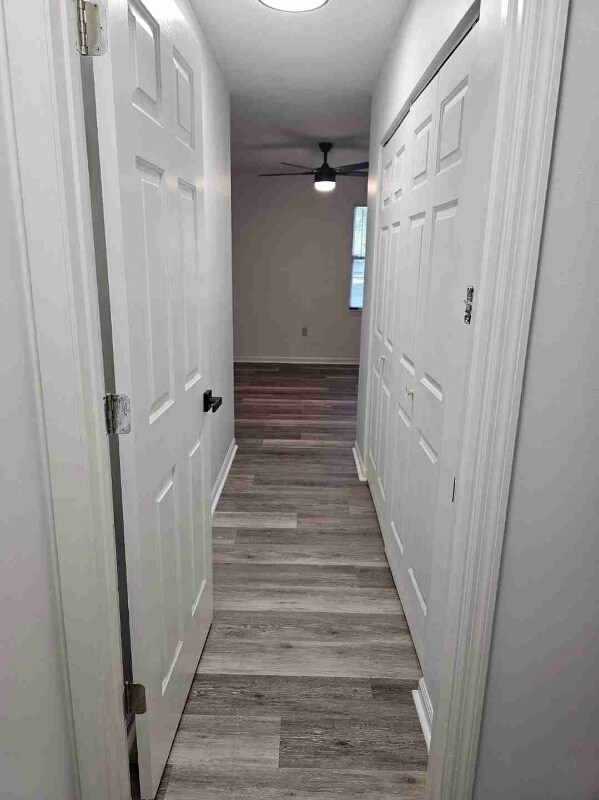 Building Photo - 758 Oleander Ct