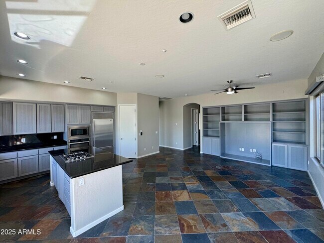 Building Photo - 11327 E Beck Ln