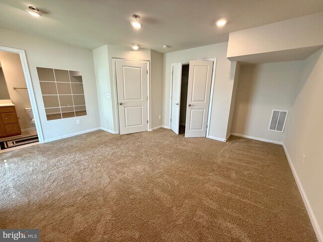 Building Photo - 11007 Blackburn Cove Ln