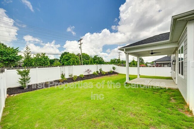 Building Photo - 13702 Tranquil Day Dr