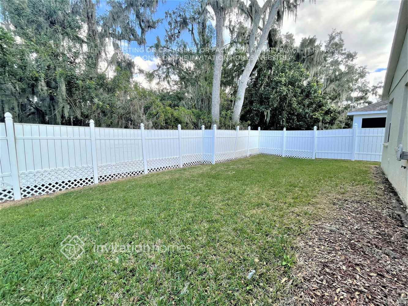 Building Photo - 6016 36th Ct E