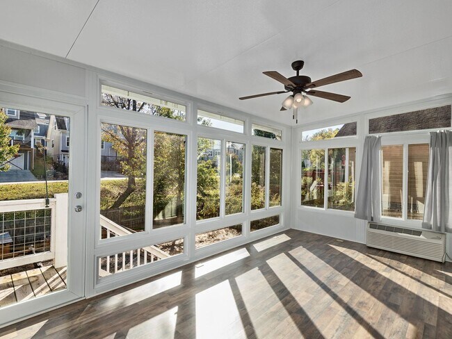 Building Photo - Darling Woodfin House