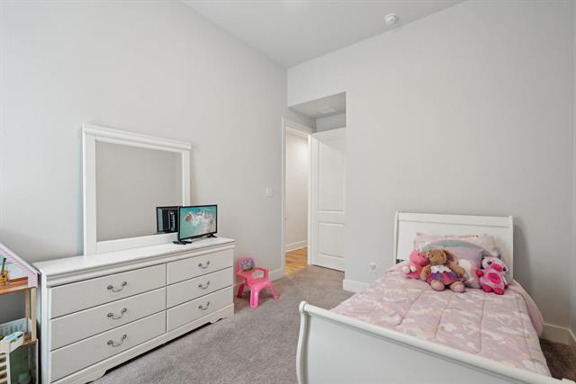 Building Photo - 453 Arcane St